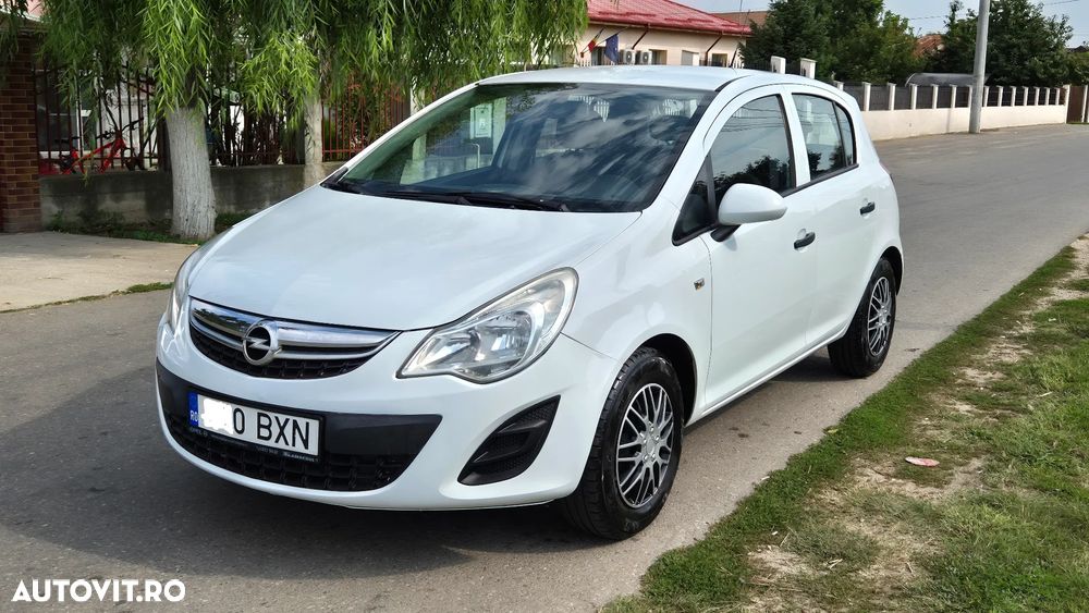 Opel Corsa 1.2 Essentia - 1