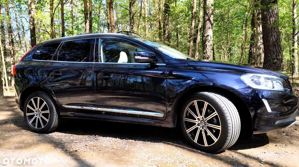Volvo XC 60 T5 Geartronic Momentum - 10