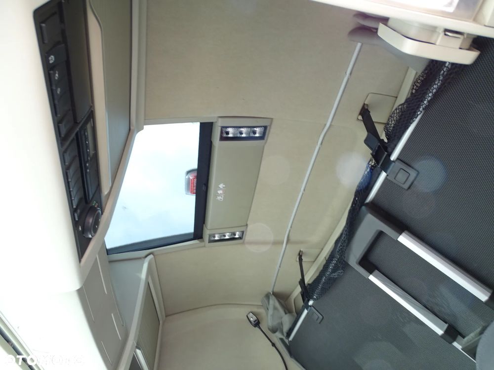 Volvo FH 500 Globetrotter - 10