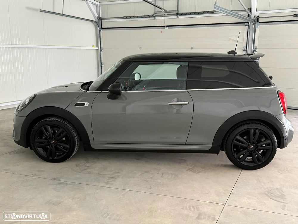MINI 3 Portas Cooper D Aut. - 37