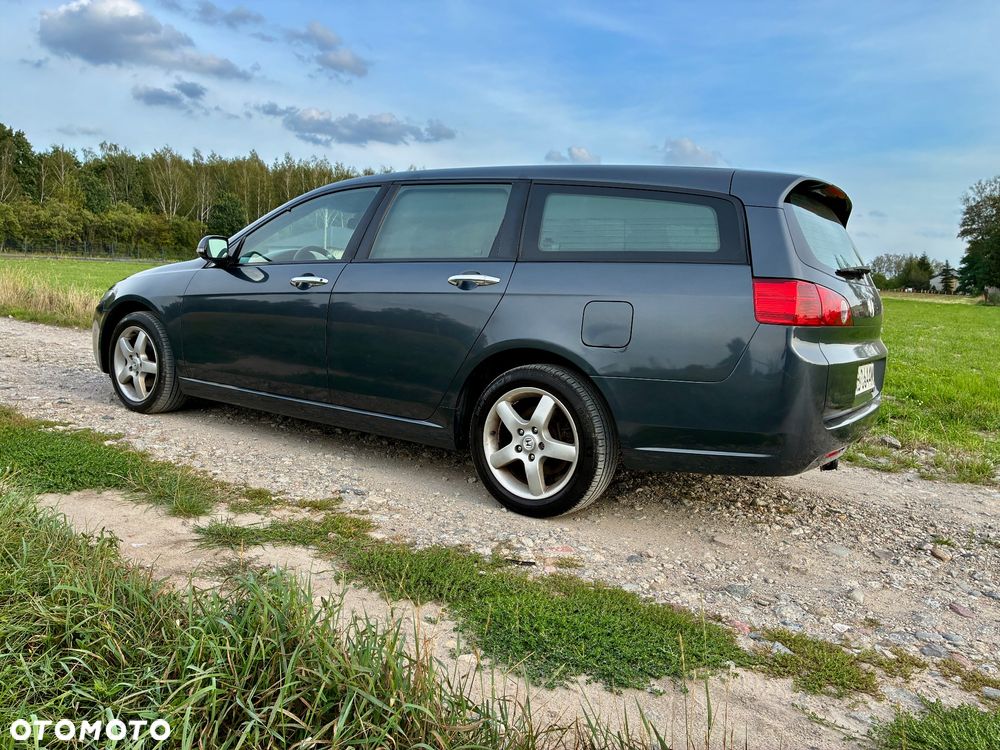 Honda Accord 2.0 i Executive - 12