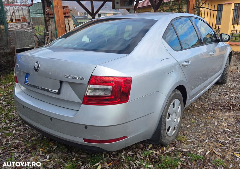 Skoda Octavia 1.6 TDI Active - 3