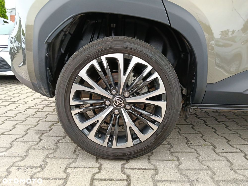 Toyota Yaris Cross Hybrid 1.5 Executive - 17