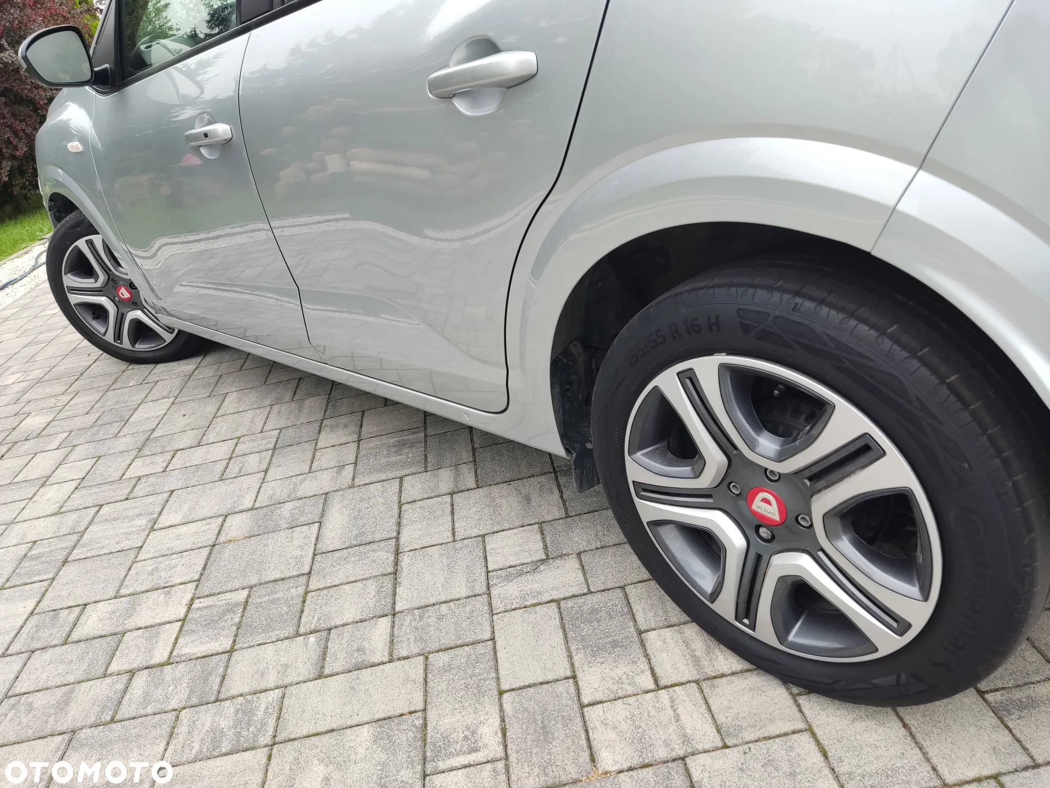 Dacia Sandero SCe 65 Comfort - 8