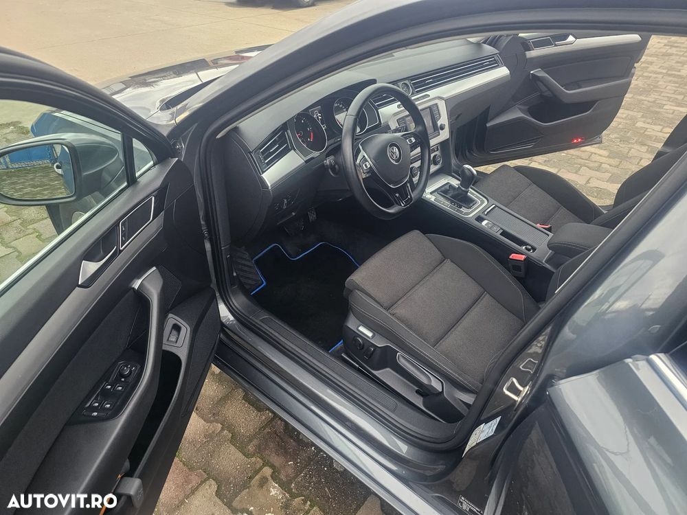 Volkswagen Passat Variant 1.6 TDI (BlueMotion Technology) DSG Comfortline - 5