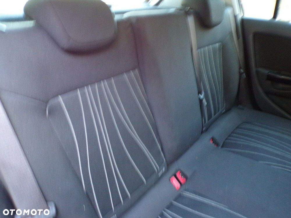 Opel Corsa - 18