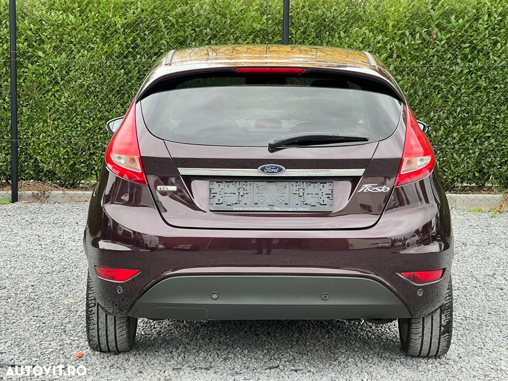 Ford Fiesta 1.6 TDCI Titanium - 5