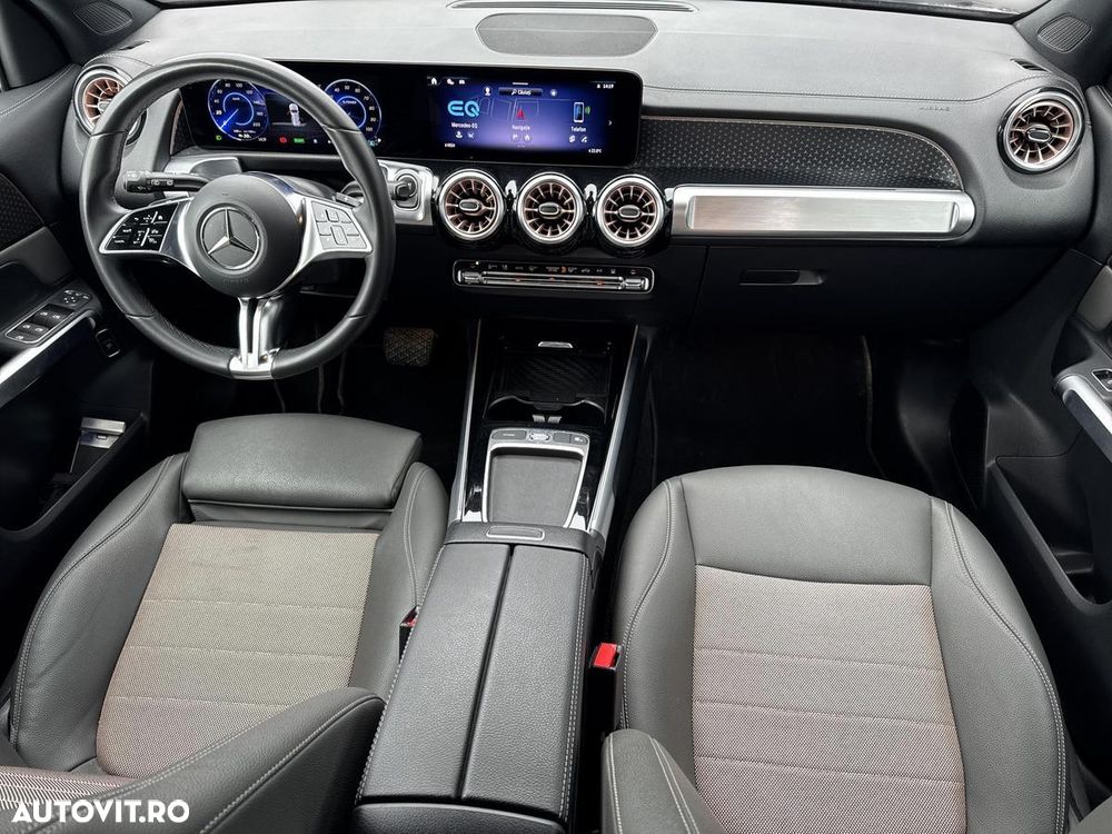 Mercedes-Benz EQB 250+ - 12