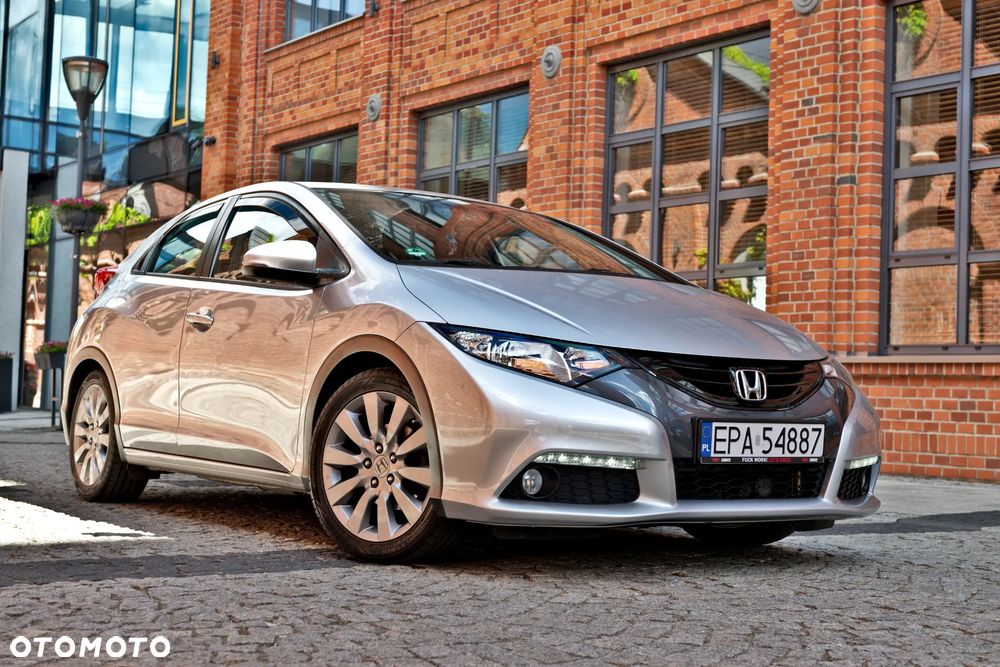 Honda Civic 1.8 i-VTEC Sport - 1