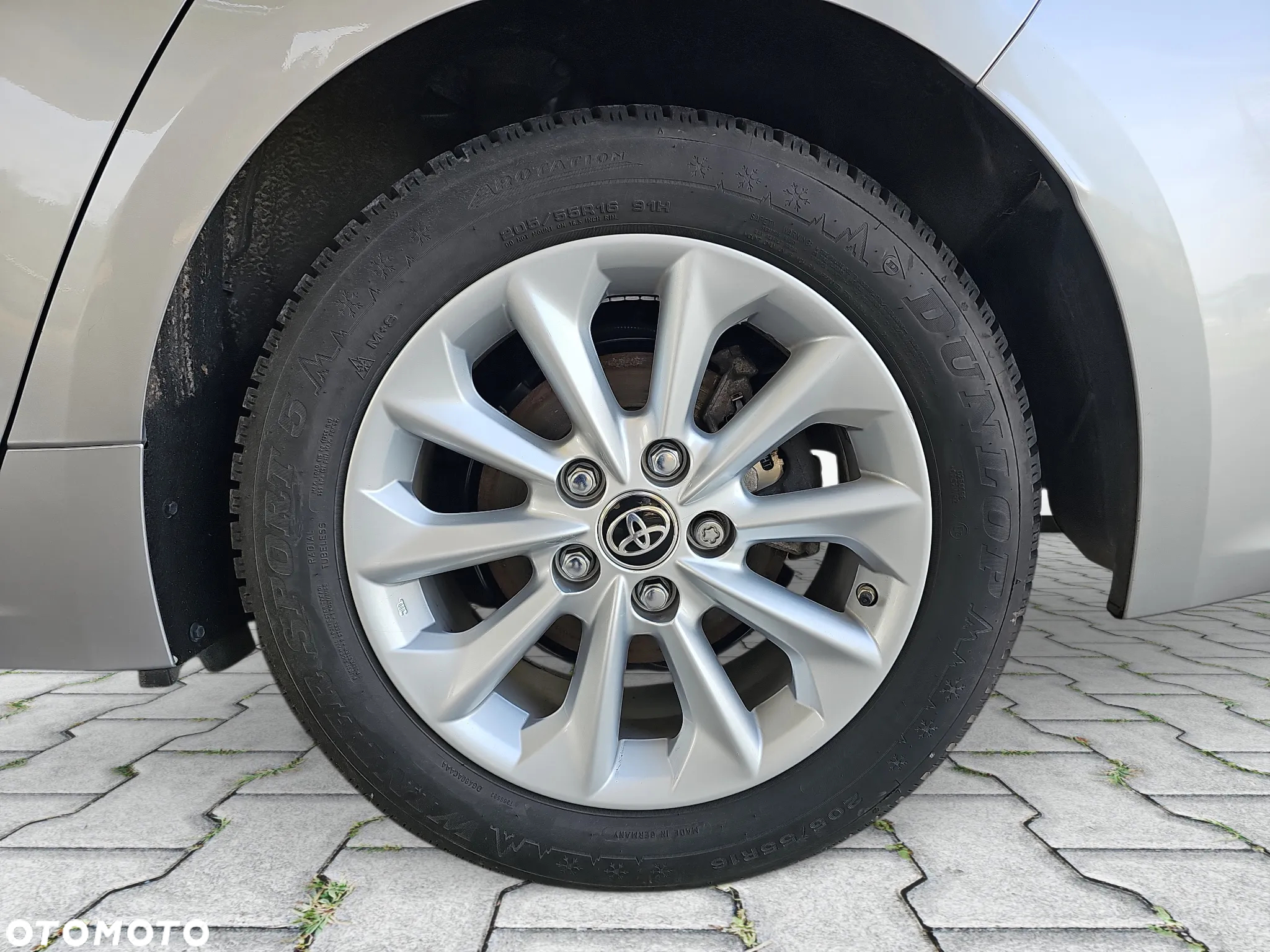 Toyota Corolla 1.5 Comfort - 27