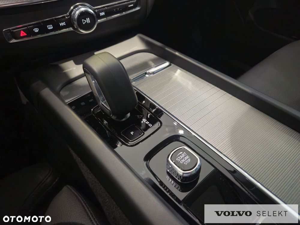 Volvo XC 60 - 28
