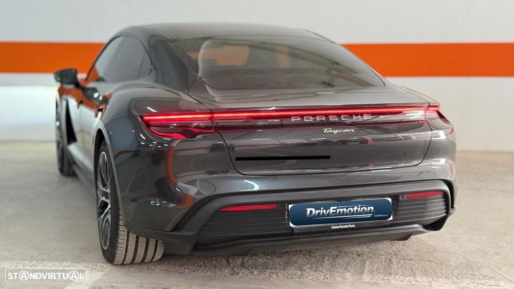 Porsche Taycan Bateria Performance Plus - 10