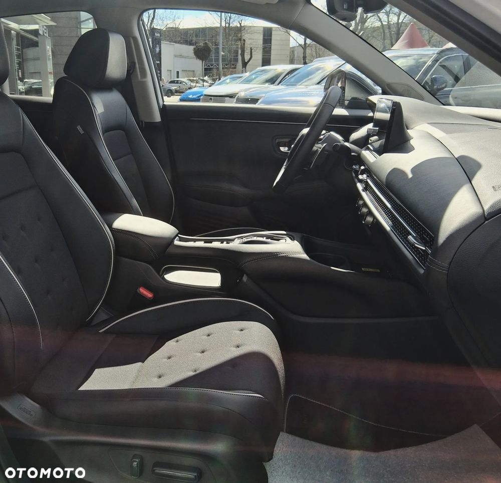 Honda ZR-V 2.0 i-MMD HEV Sport BSI/CTM 2WD CVT - 11