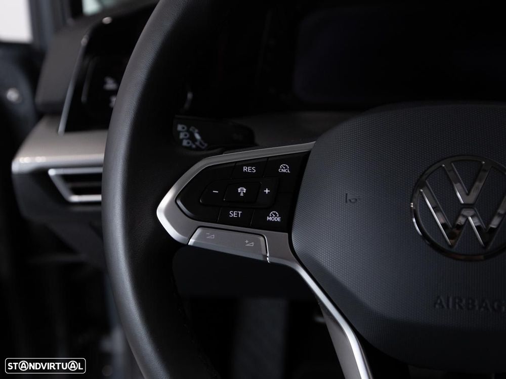 VW Golf Variant 1.5 eTSI Life DSG - 18