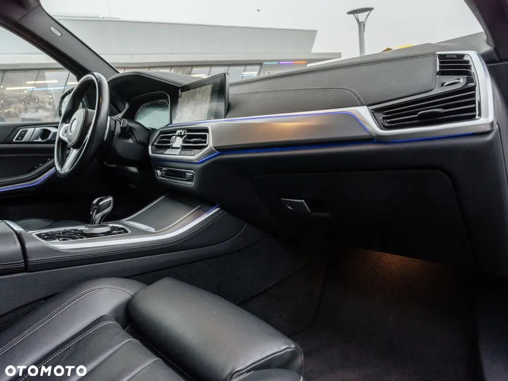 BMW X5 xDrive25d Sport-Aut - 10