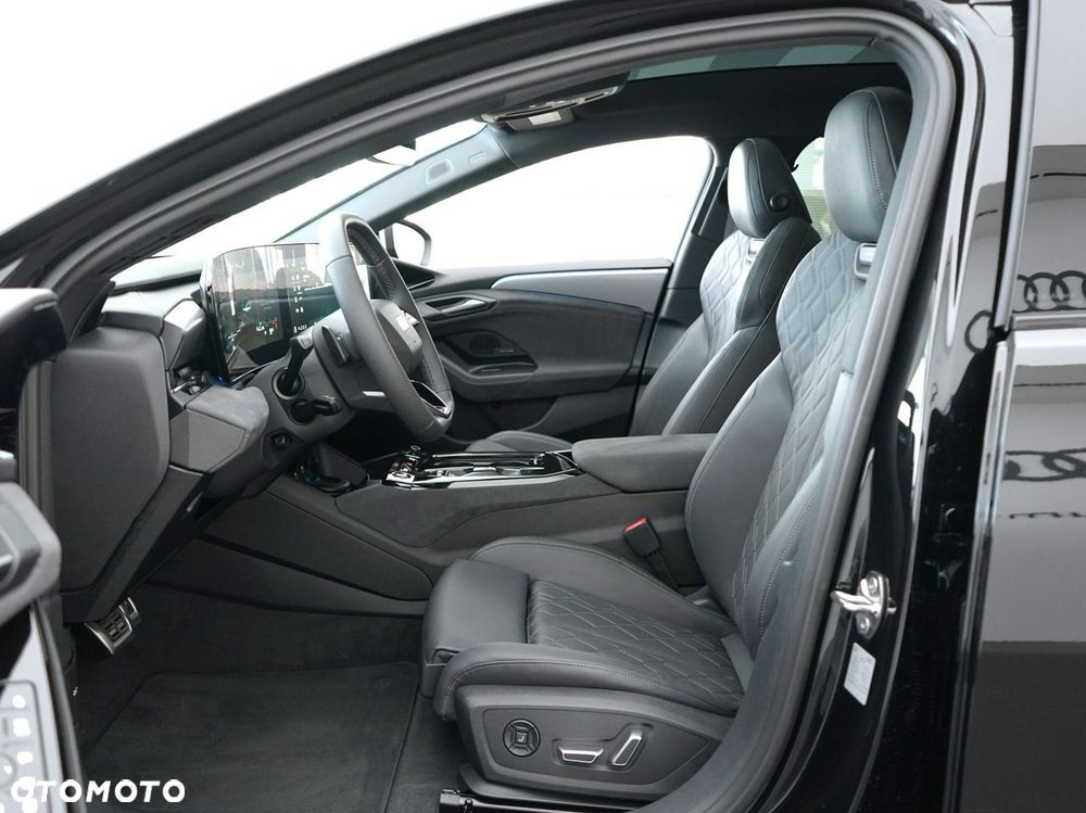 Audi A6 Avant e-tron - 16