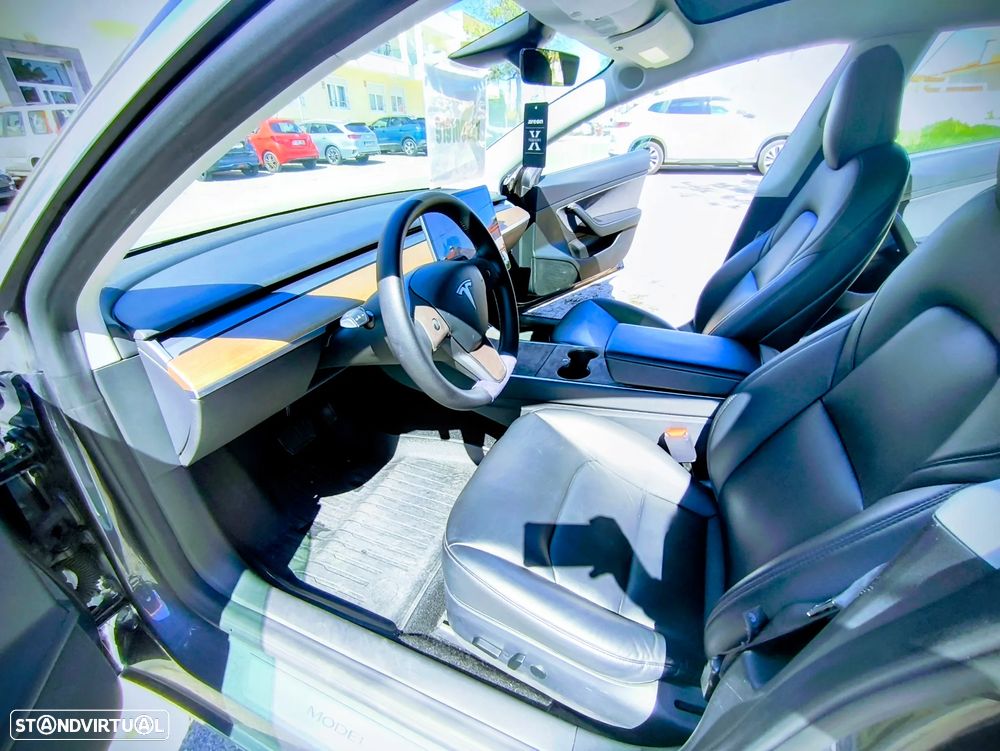 Tesla Model 3 Standard Range Plus RWD - 33