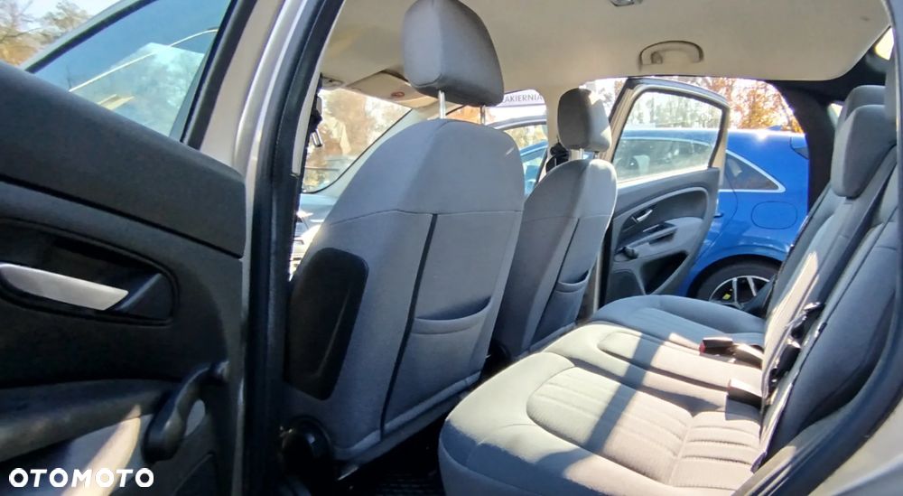 Fiat Linea 1.4 T-Jet 16V Dynamic - 10