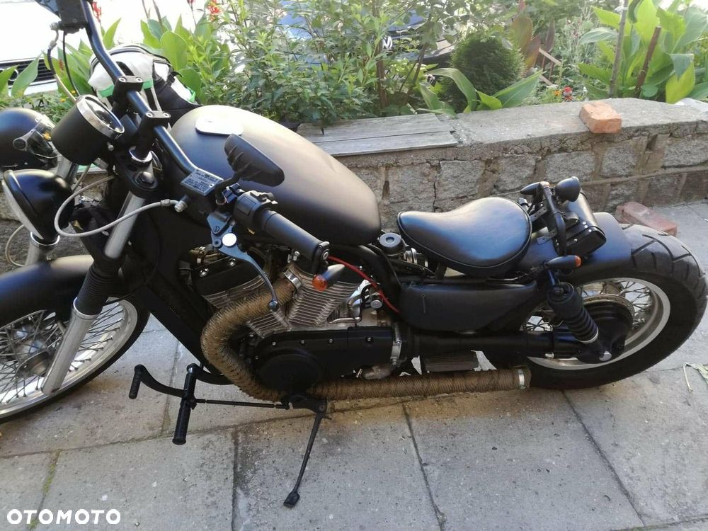 Suzuki Intruder - 5