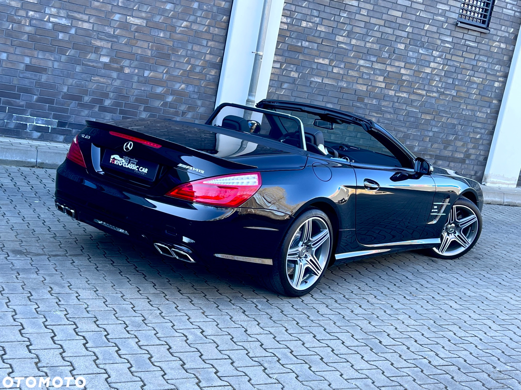 Mercedes-Benz SL 63 AMG AMG Speedshift MCT 7-Gang Sportgetriebe AMG Performance Package - 7