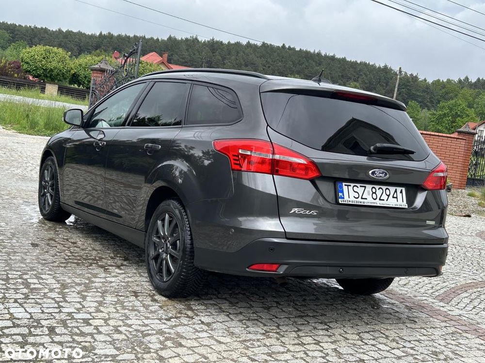 Ford Focus - 18