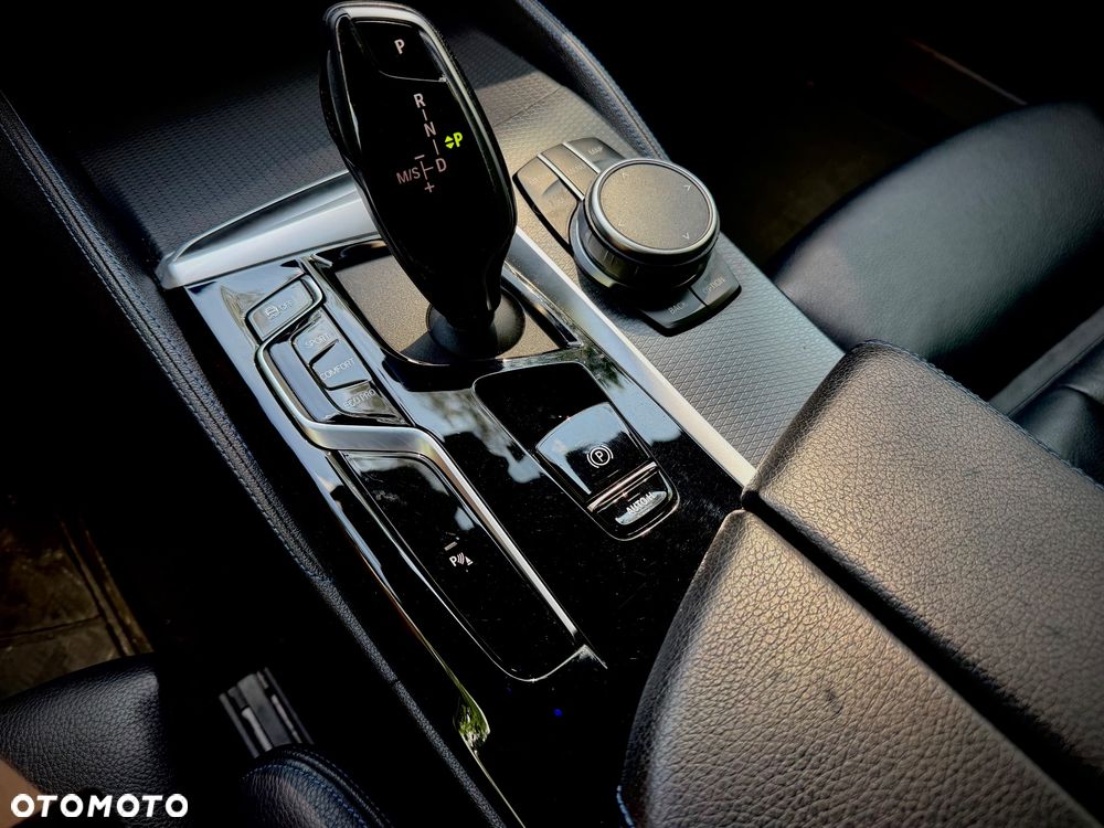 BMW Seria 5 520d xDrive mHEV M Sport sport - 29