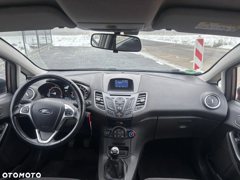 Ford Fiesta 1.0 EcoBoost SYNC Edition - 6