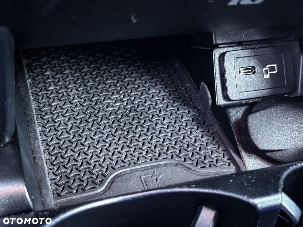 Mercedes-Benz Klasa E 300 de 9G-TRONIC AMG Line - 31