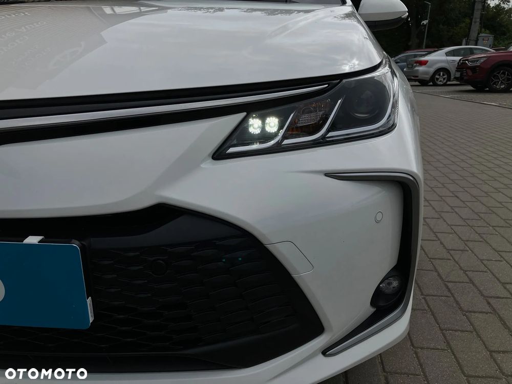 Toyota Corolla 1.5 Comfort - 17
