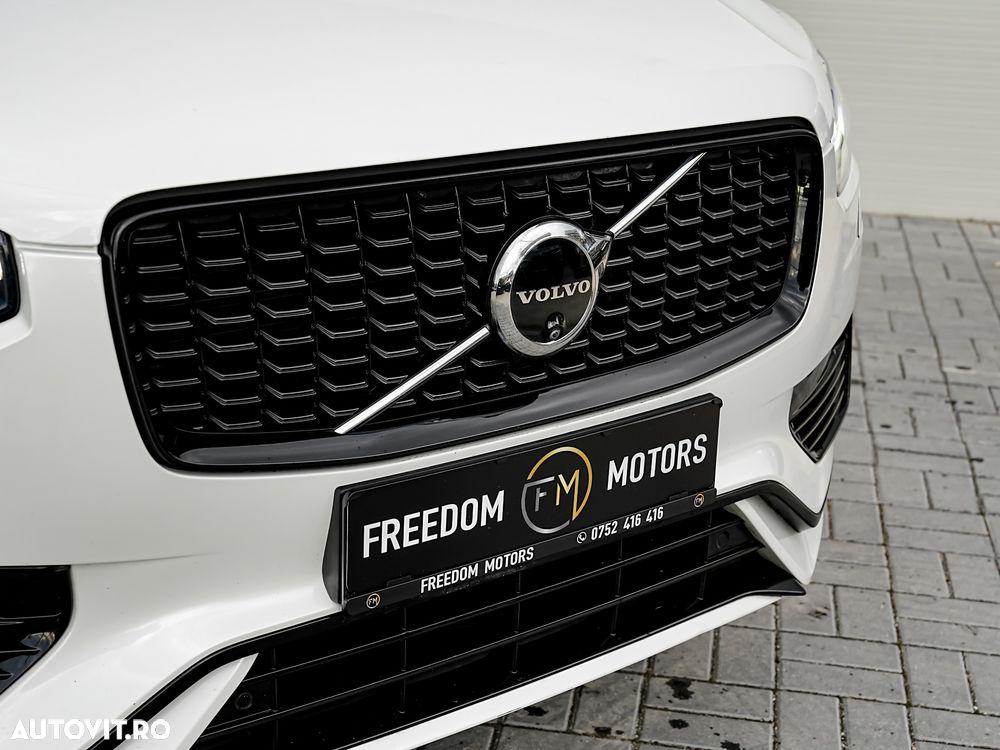 Volvo XC 90 T8 AWD Recharge Ultimate Dark - 28