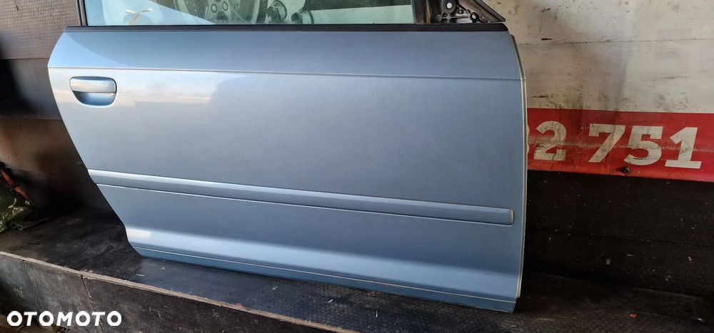 DRZWI PRAWE PRZÓD AUDI A3 8P0 3D LY5J - 3