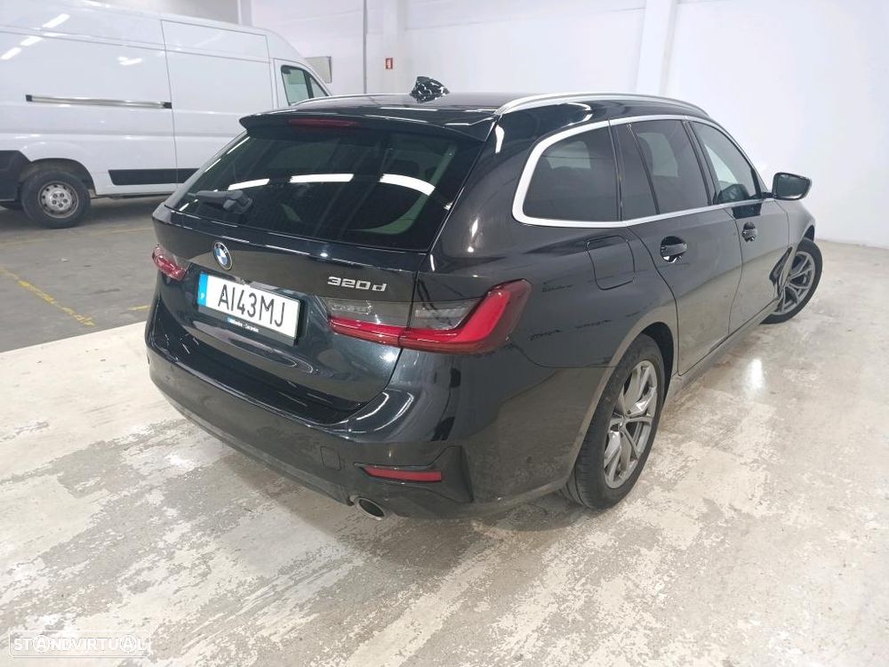 BMW 320 - 3