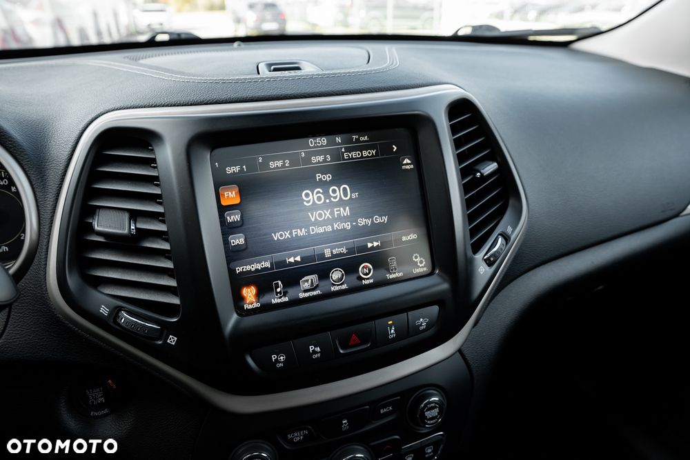 Jeep Cherokee 3.2 V6 Pentastar Active Drive I Automatik Limited - 32