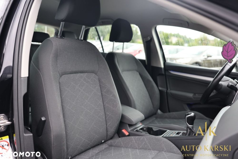 Volkswagen Golf - 39