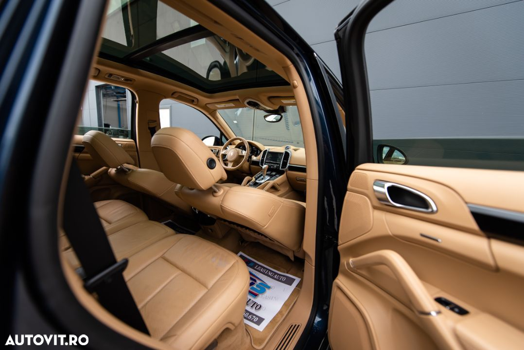 Porsche Cayenne Diesel Tiptronic S - 17