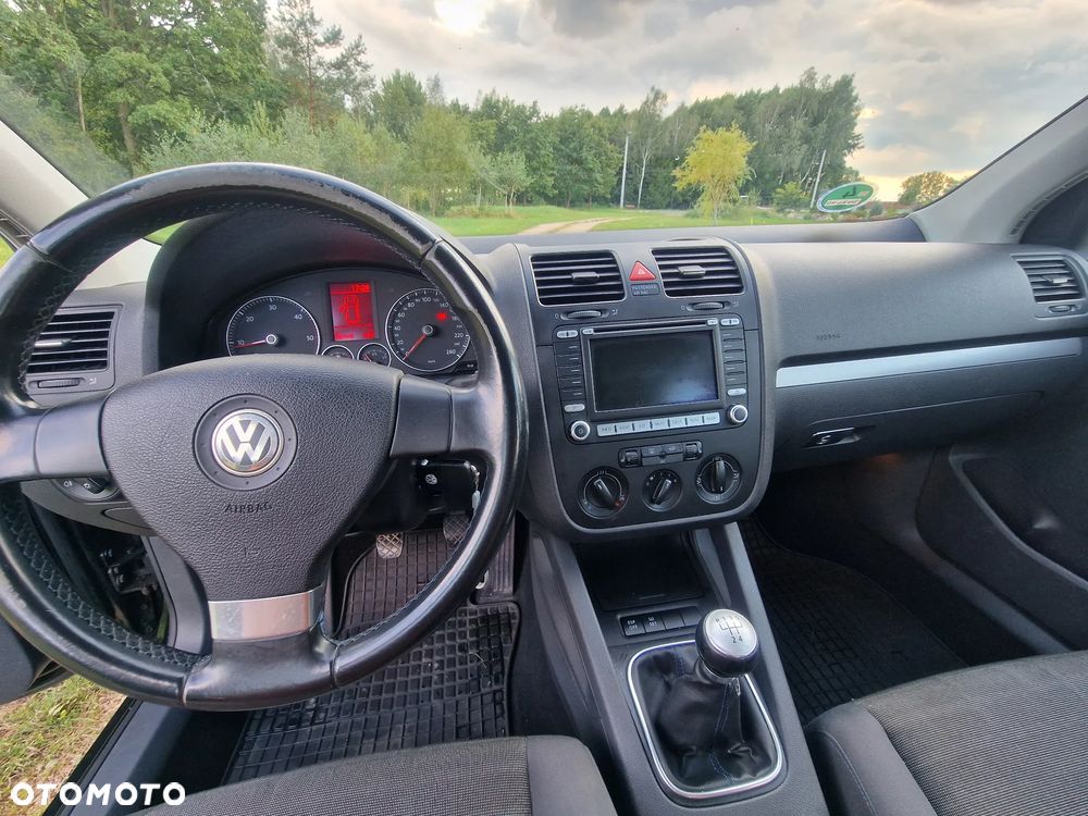 Volkswagen Golf 1.9 TDI DPF Tour - 13