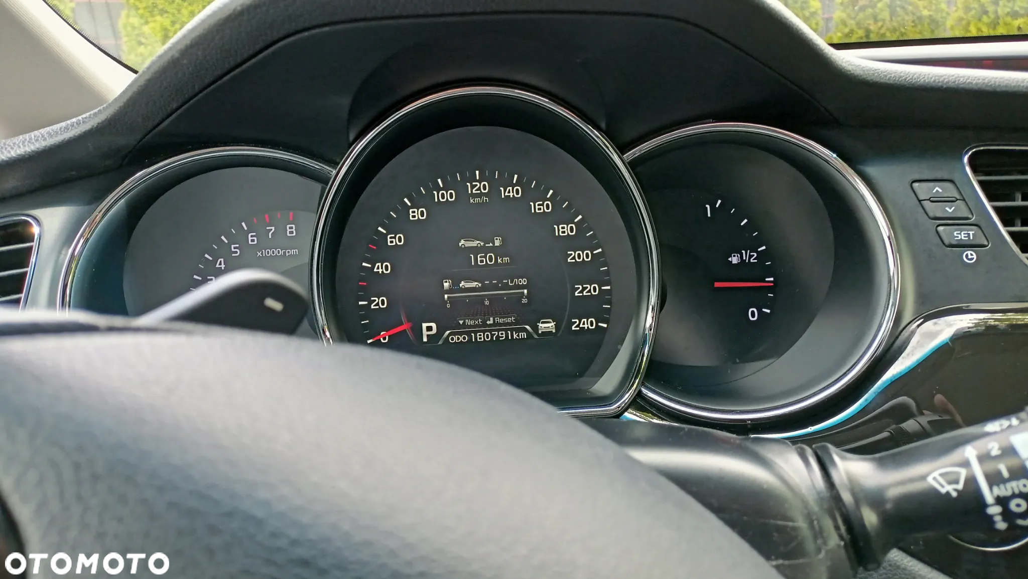 Kia Ceed 1.6 GDI DCT Platinum Edition - 9