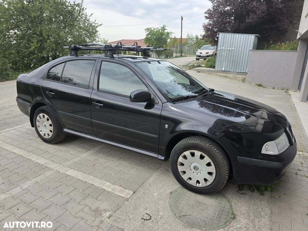Skoda Octavia 1.6 - 8