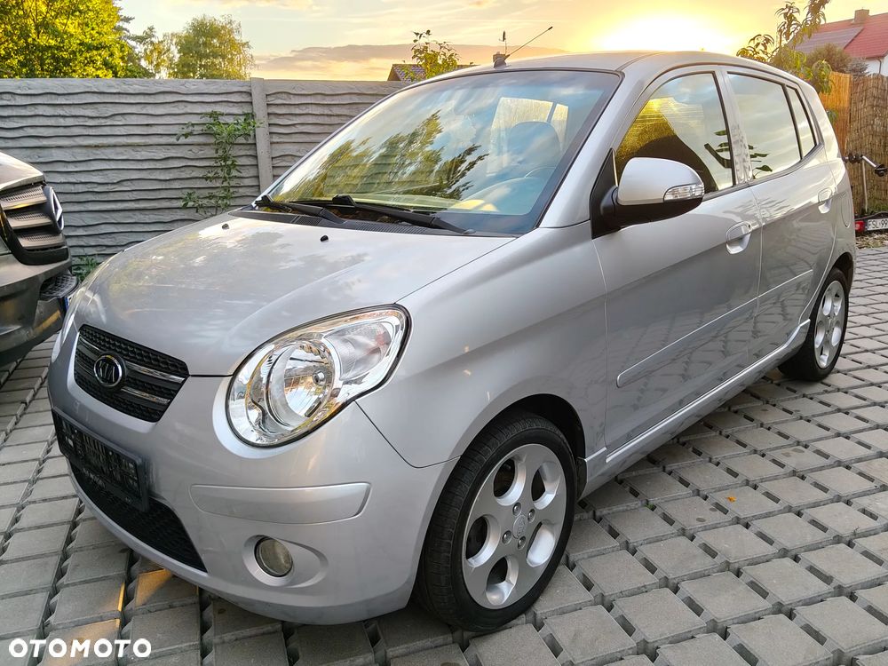 Kia Picanto - 1