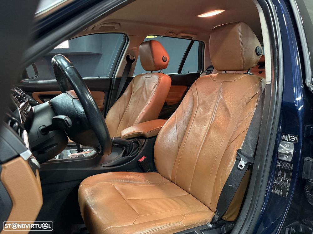 BMW 318 d Touring Auto Line Luxury - 2