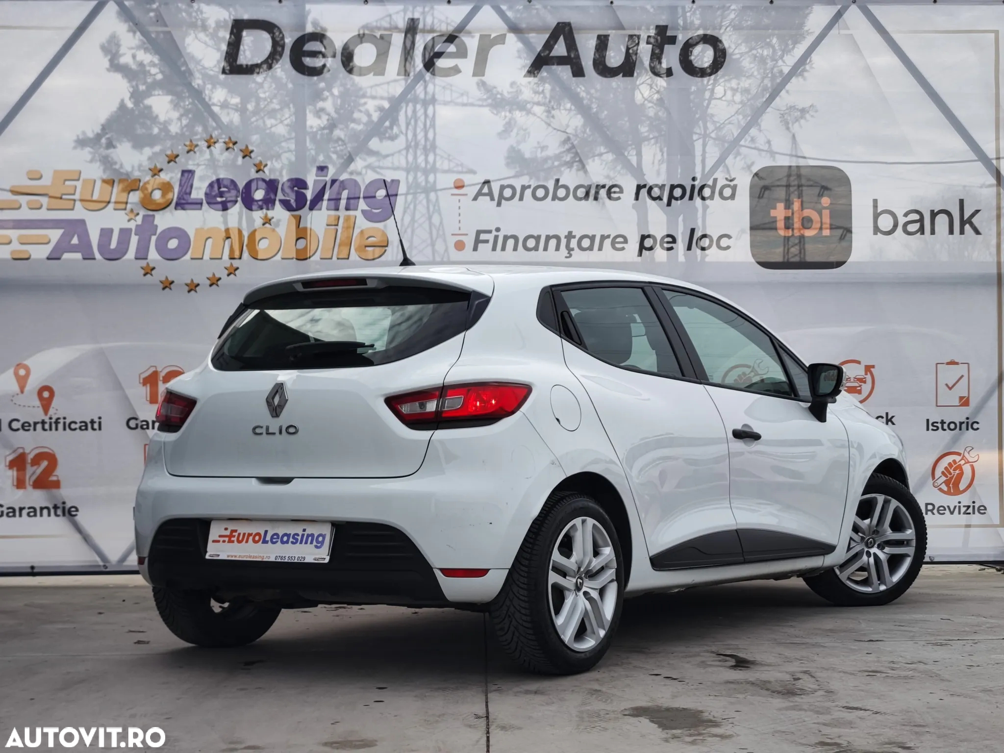 Renault Clio - 6