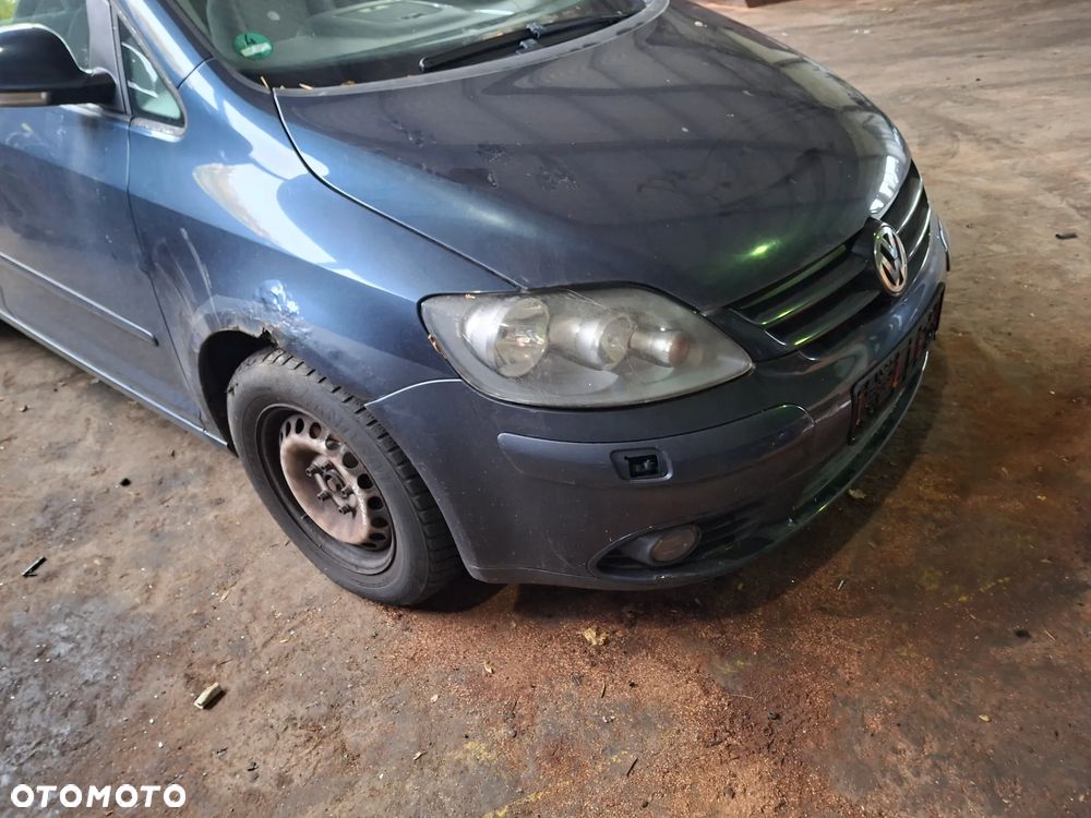 Zderzak przedni VW Golf Plus z Niemiec - 2