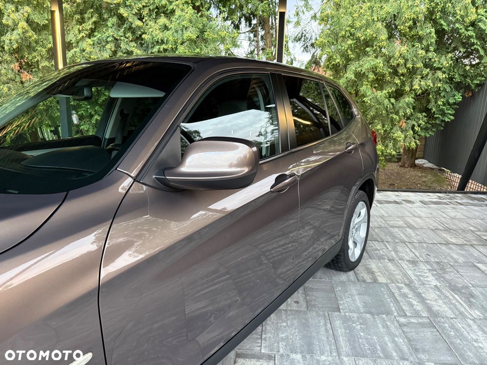 BMW X1 sDrive20d - 12