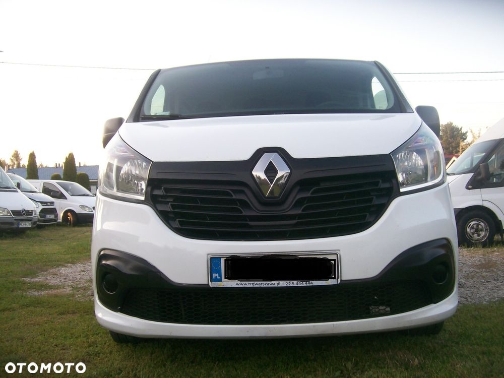 Renault Trafic - 12