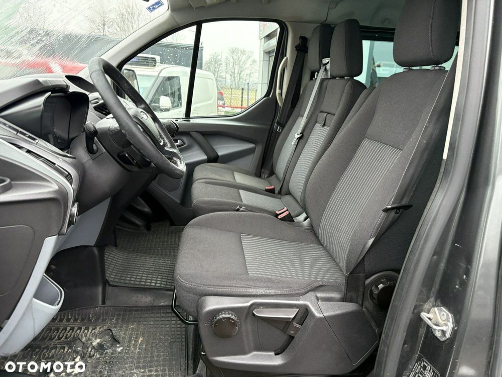 Ford Transit Custom - 11