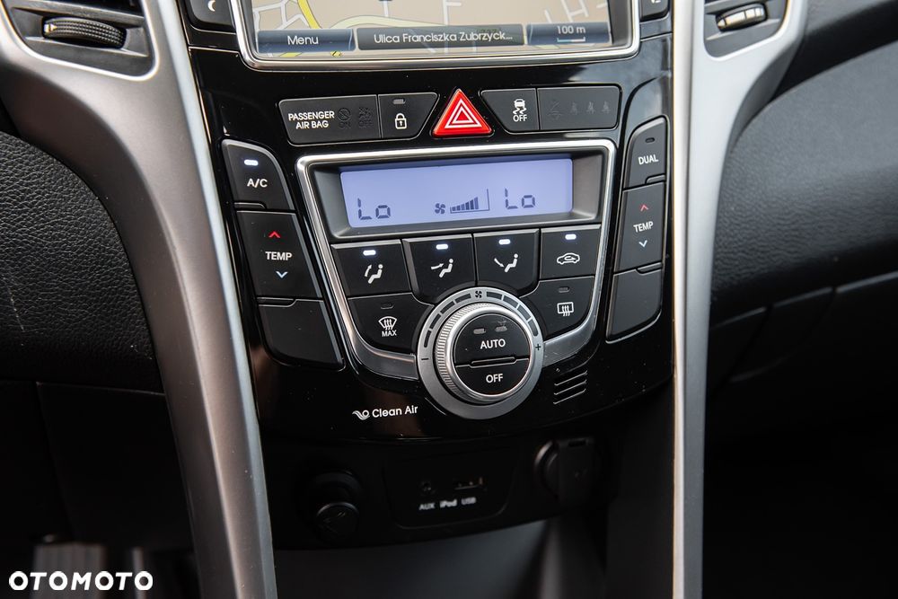 Hyundai i30 - 22