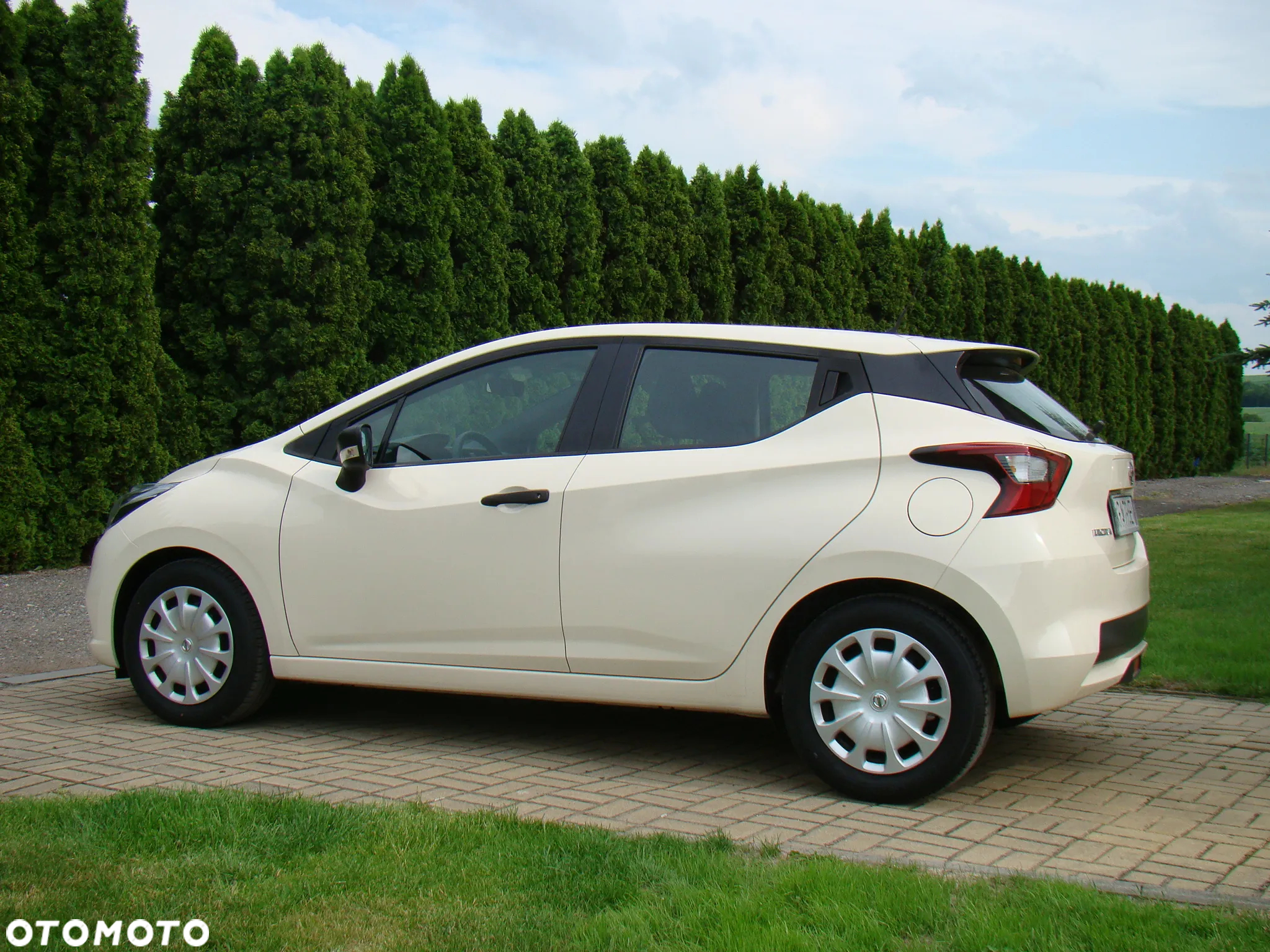Nissan Micra 1.0 Acenta - 12