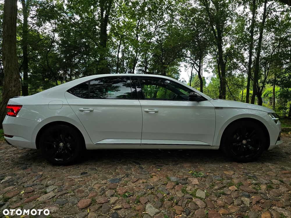 Skoda Superb 2.0 TDI SCR Sportline DSG - 15