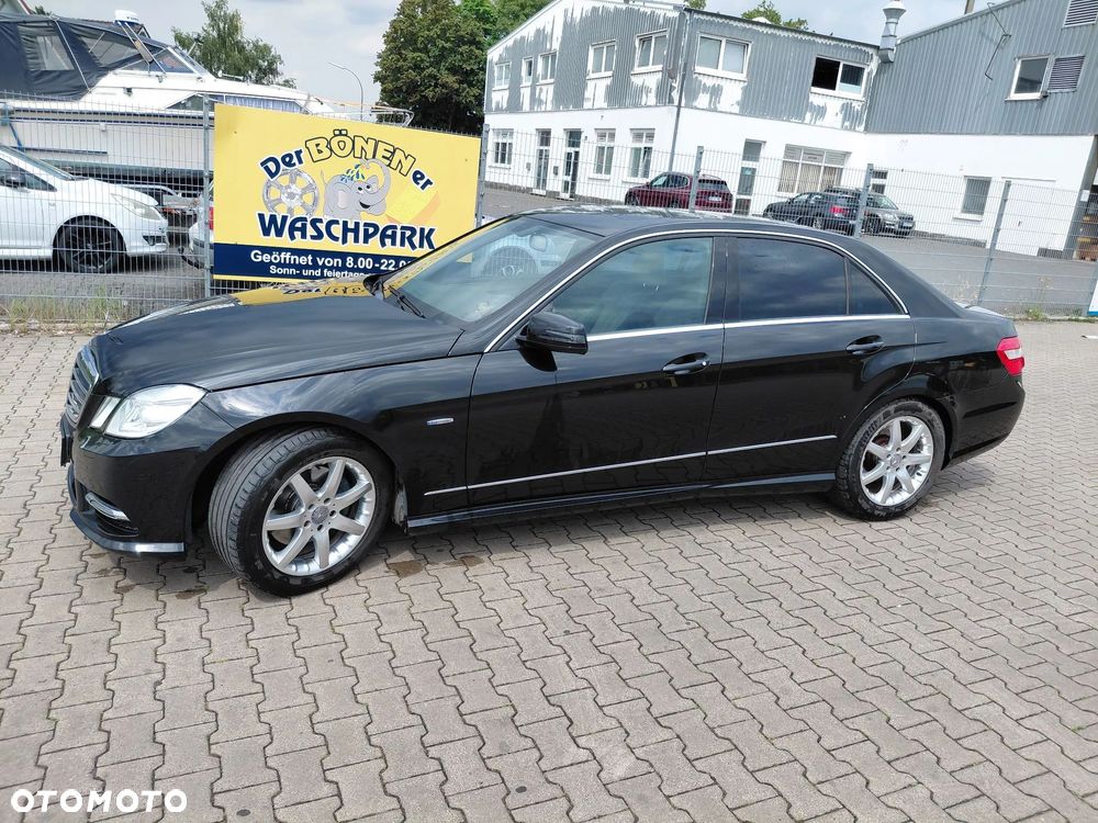 Mercedes-Benz Klasa E 250 CDI DPF BlueEFFICIENCY Automatik Elegance - 10