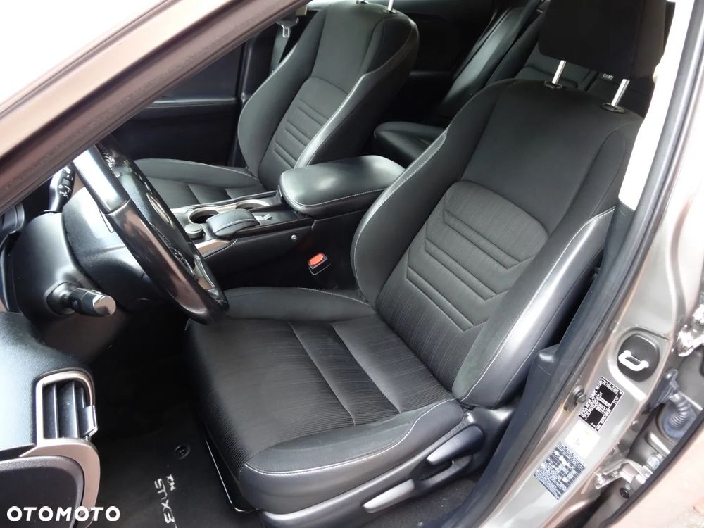 Lexus NX 300h Elite AWD - 20